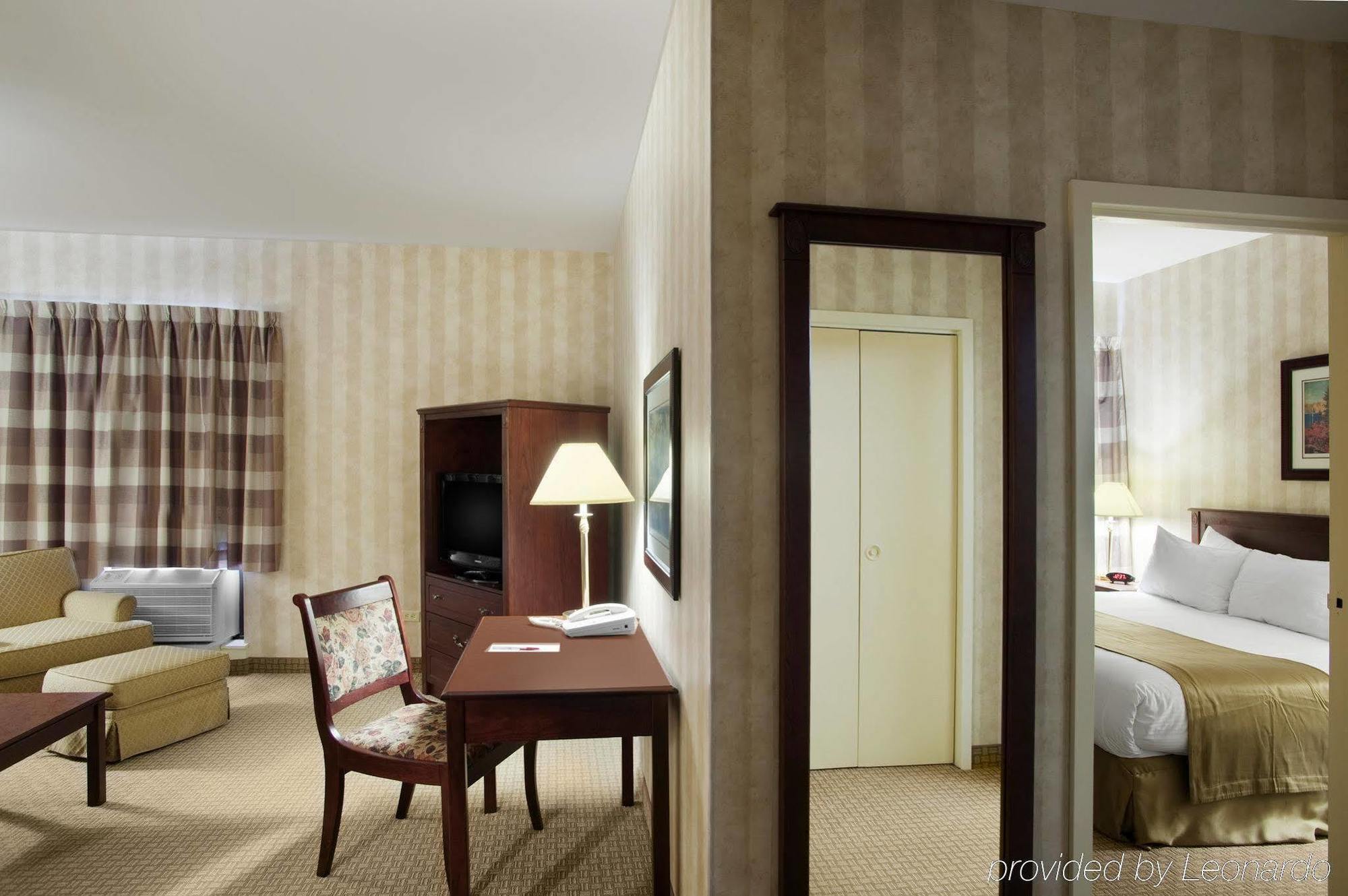 Ramada By Wyndham St. John'S Hotel Kamer foto